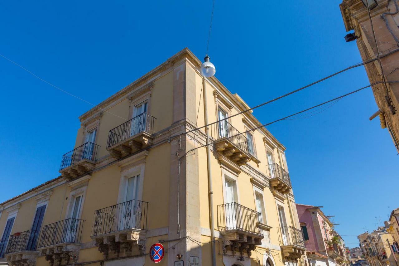 נוטו Al Corso Apartments מראה חיצוני תמונה