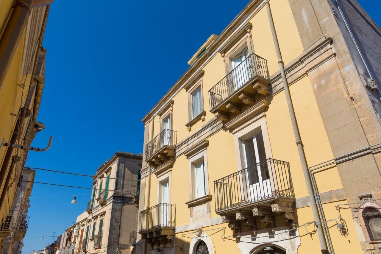 נוטו Al Corso Apartments מראה חיצוני תמונה